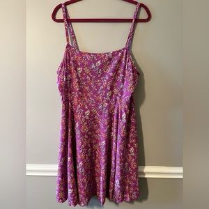🛍 5/ $20 qualifying item.Xl gap sundress.  Purple floral.